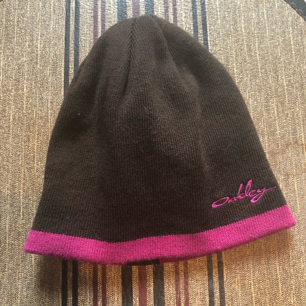 Oakley beanie